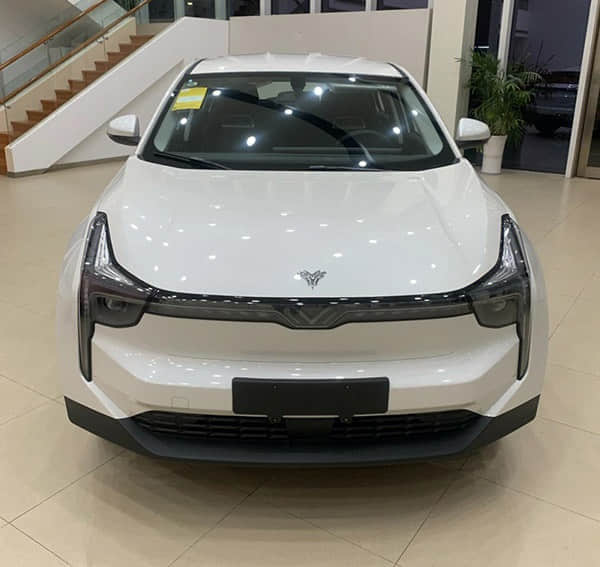 全系标配华为四激光雷达，阿维塔12预售提前锁定爆款