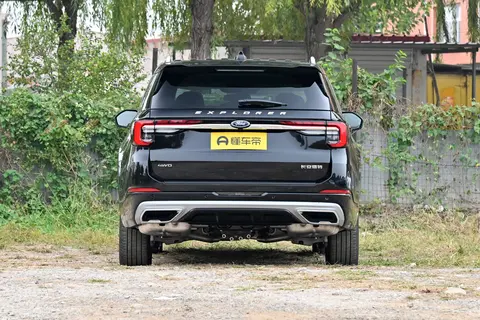 实测:福特探险者,家用SUV,空间大,好开省油,适合全家出游