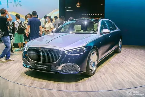 全新奔驰S级入门版可选无皮革内饰，德国起售价近13万美元